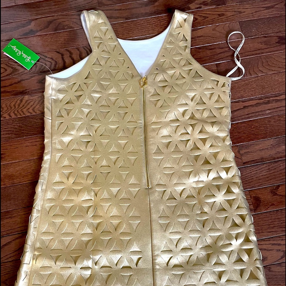 Lilly Pulitzer lazer cut dress size M NWT gold